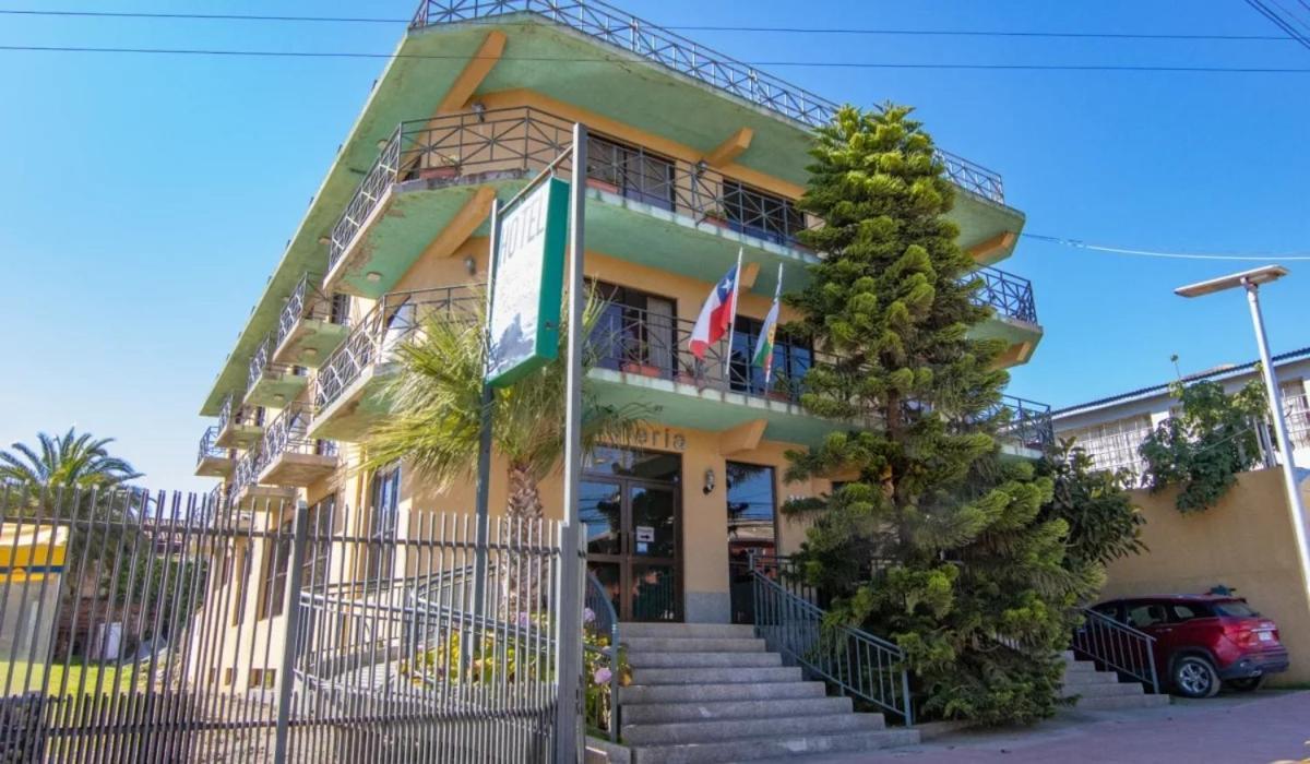 Hotel Rocas Del Pacifico Pichilemu Bagian luar foto